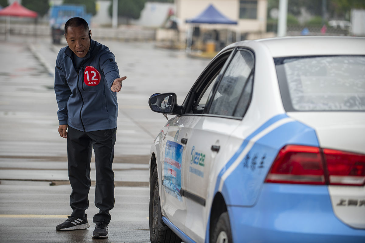 全市机动车教练员职业技能竞赛圆满落幕，张教练夺冠
