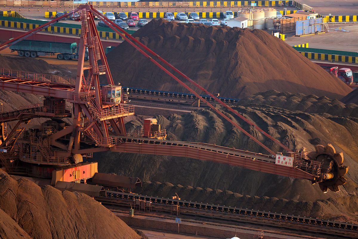 现代化煤矿先进生产技术论文题目：现状、挑战与前景