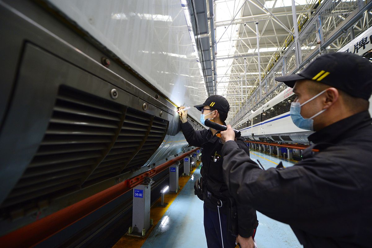 吉林电力机车就业前景：应用、检修与发展趋势