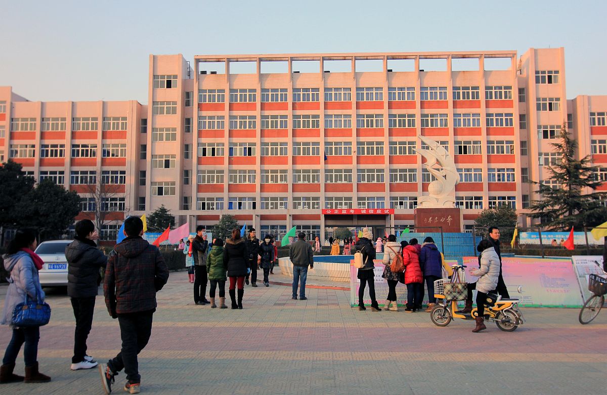 天水市麦积区职业中等专业学校地址-交通便利，设施先进