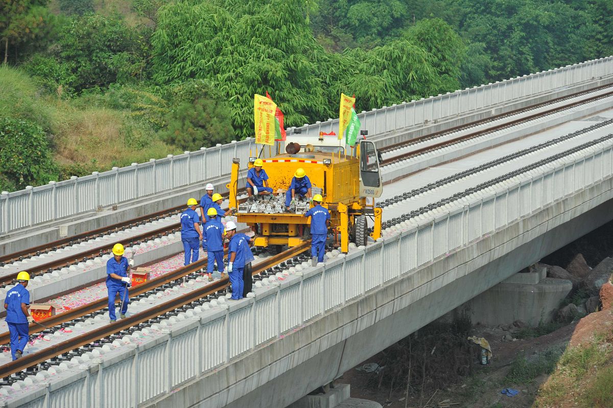 重庆铁路专业学校优势：培养铁路人才的最佳选择