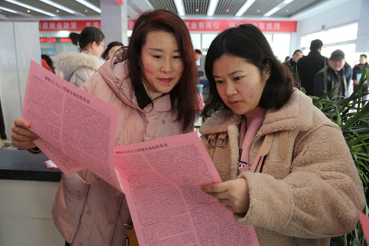 威海方正外国语学校3+2大专就业率