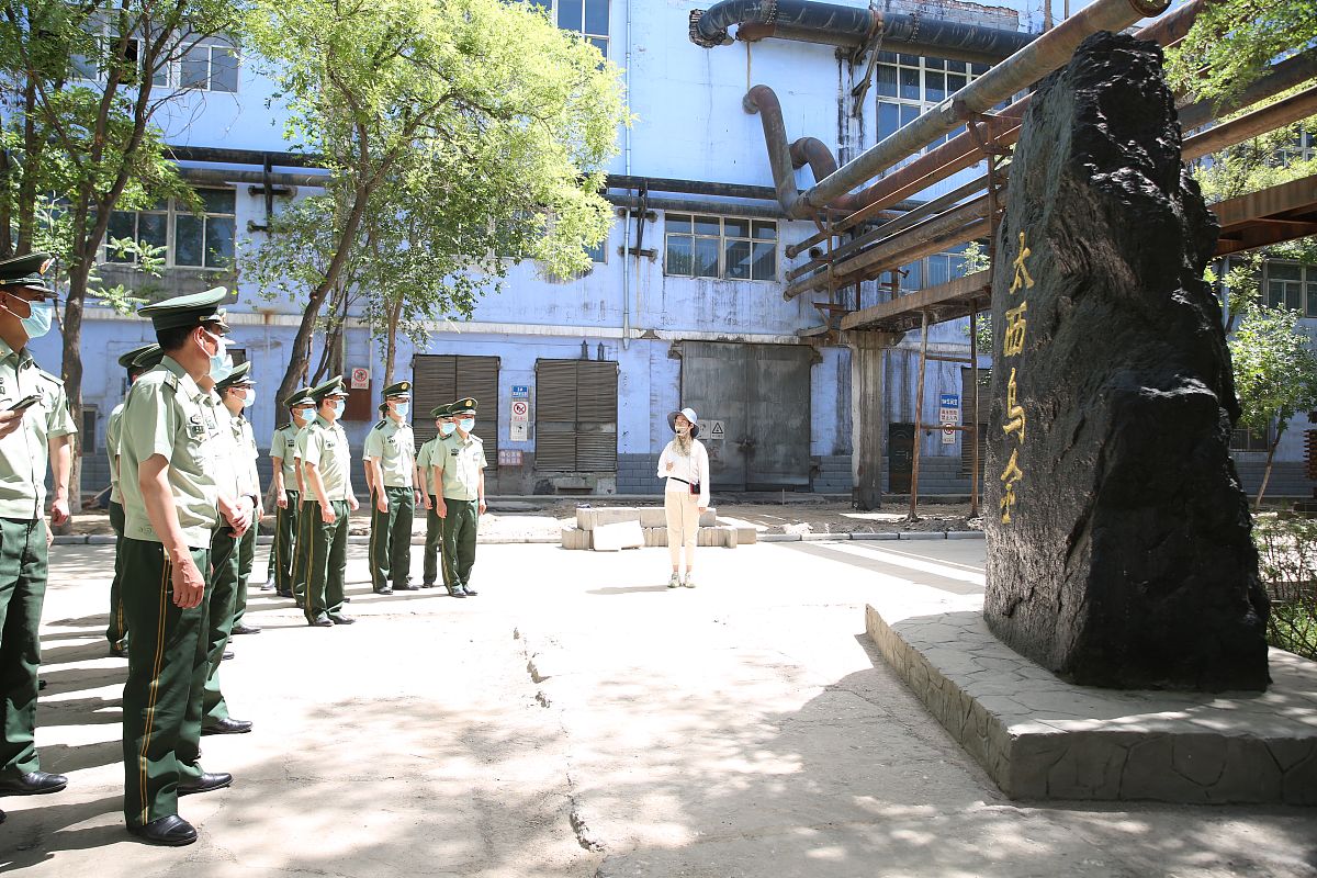 学习革命精神，争做优秀少年：500字作文