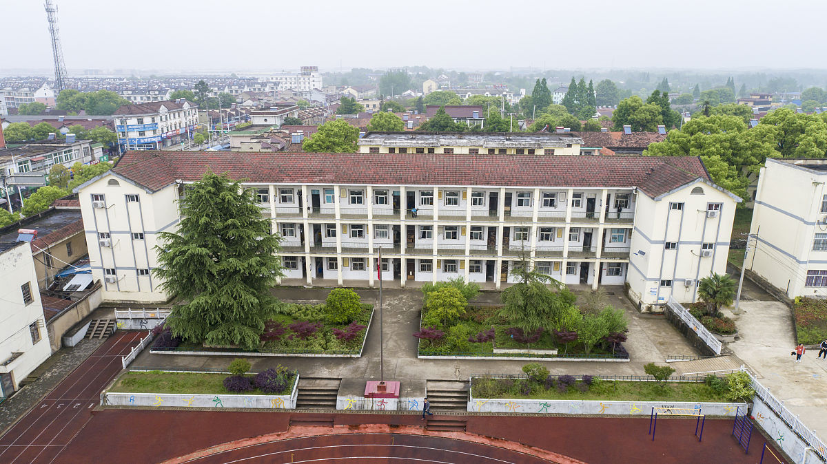 平湖职业中等专业学校农村环境保护好就业吗工资如何