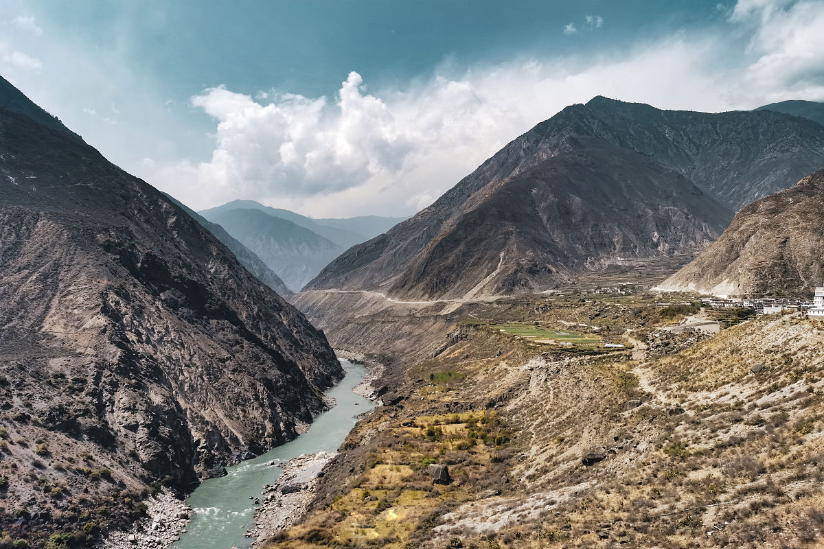 云南商务信息工程学校2021年招生条件是什么