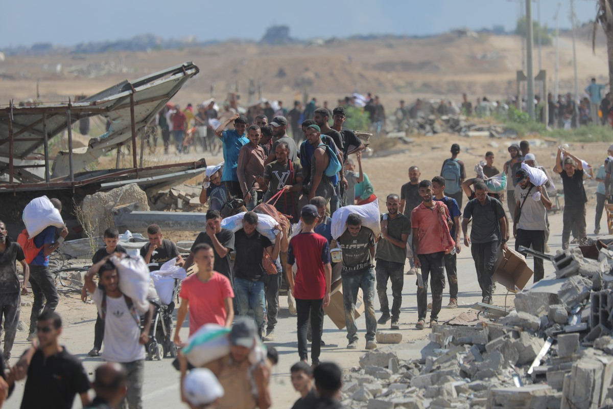 现在北加州出现很多的难民