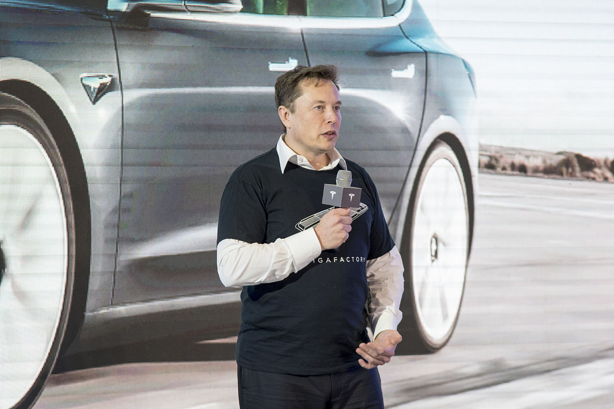 Elon Musk: 商业领袖，科技先驱