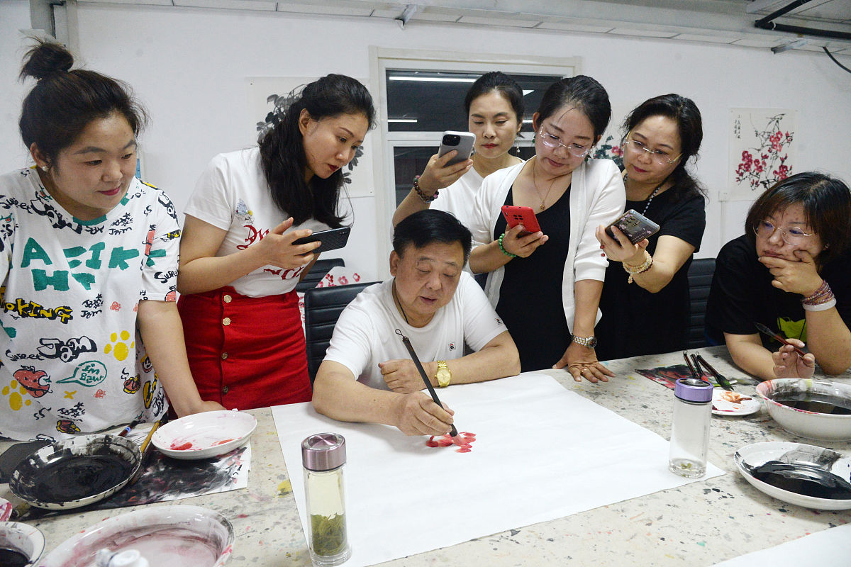 教师评价：意义重大，积极作用显著