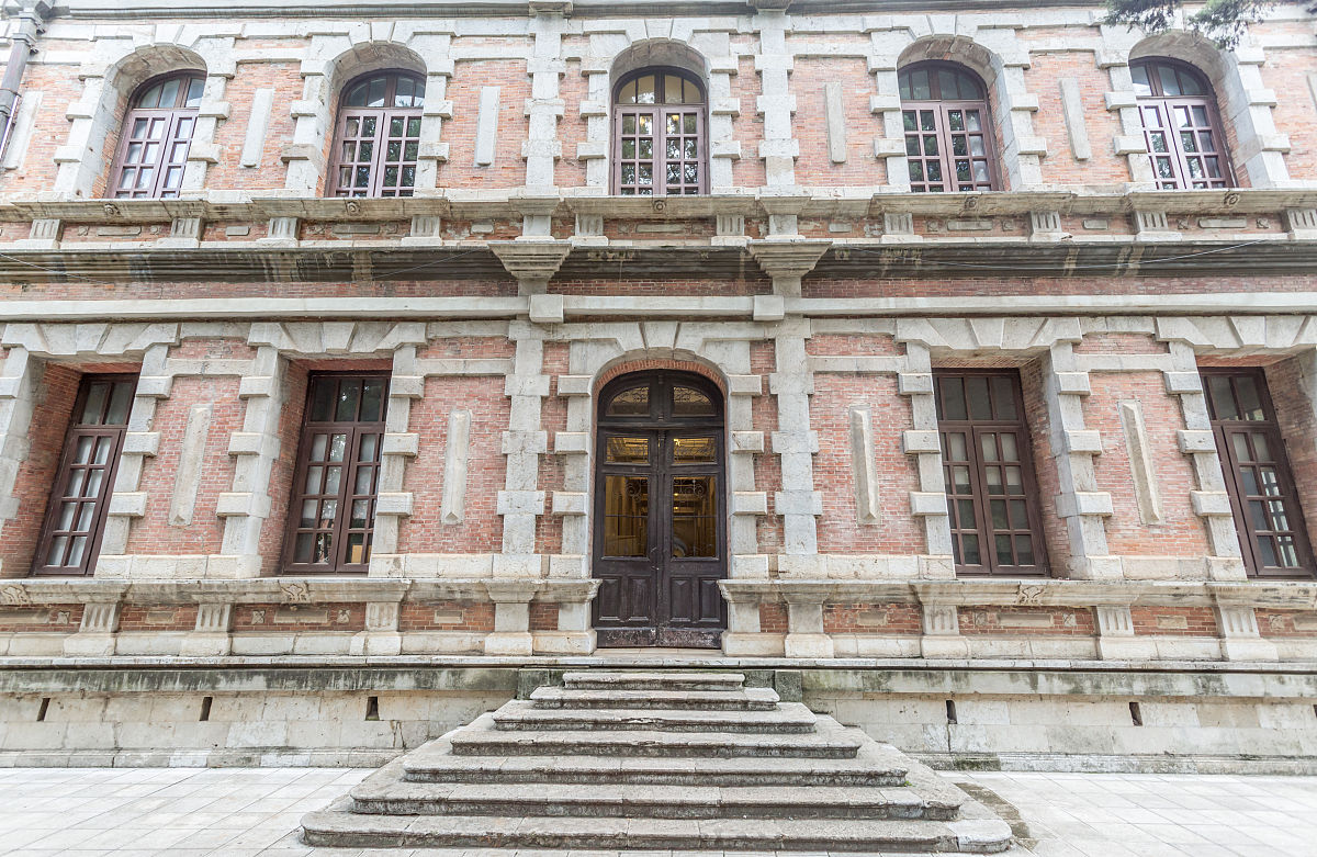 云南2022年什么卫校比较好就业好不好