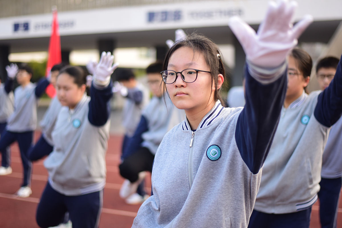 贵州高铁学校师生关系融洽