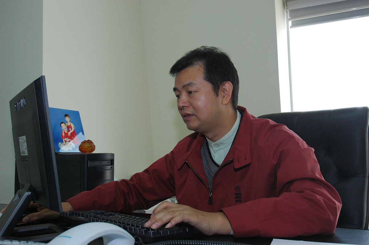 在甘肃读通信话务员与办公文秘专业可以去哪些学校