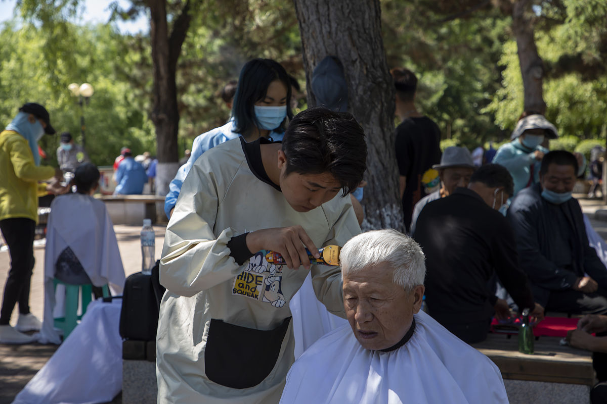 2020年贵阳市工业职业学校招生简章 - 培养高素质技能人才