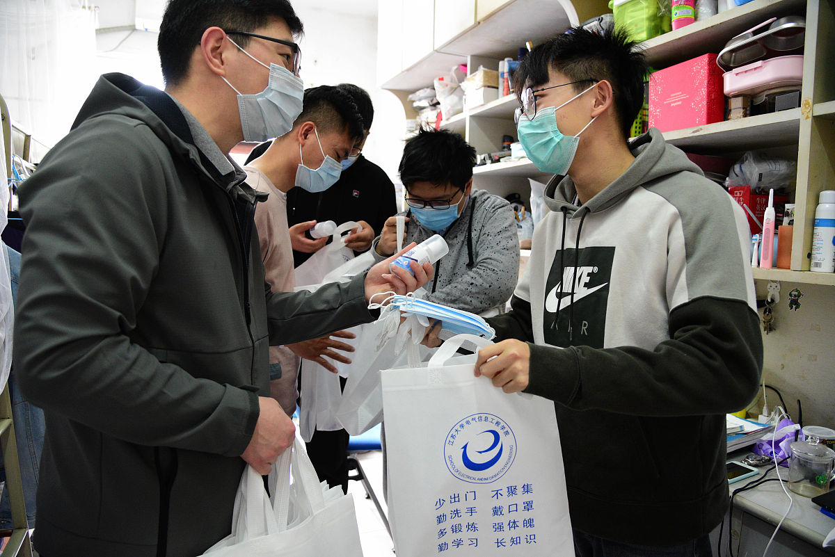 武汉2022年卫校有男生吗用