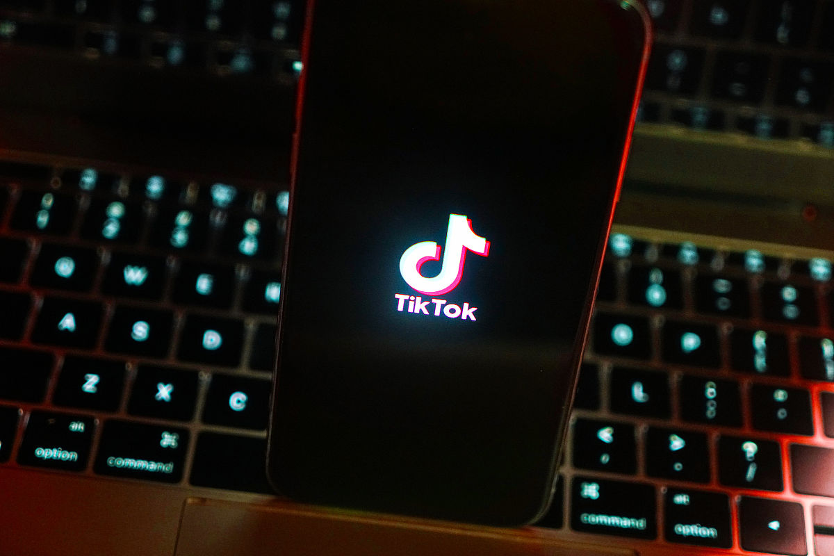 抖音个人认证：哪个领域？需要满足什么条件？
