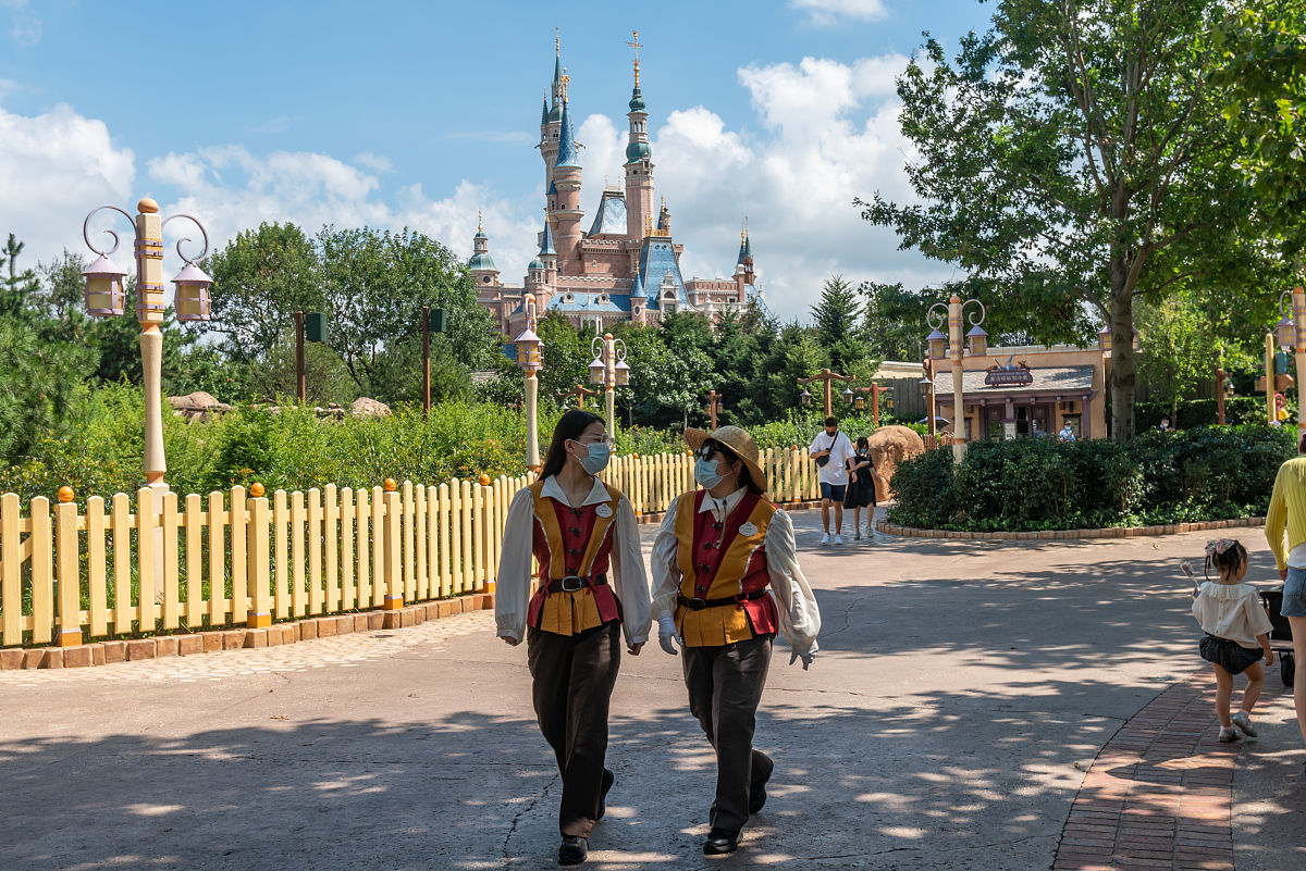 Two Fun-Filled Days at Disney World: A Family Adventure
