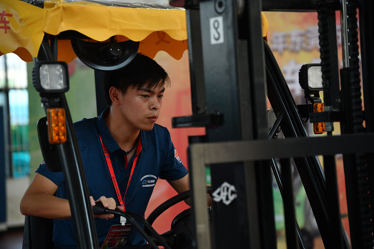 广东新闻出版高级技工学校2023年招生条件 - 入学要求详解 广东新闻出版高级技工学校2023年招生条件 - 入学要求详解