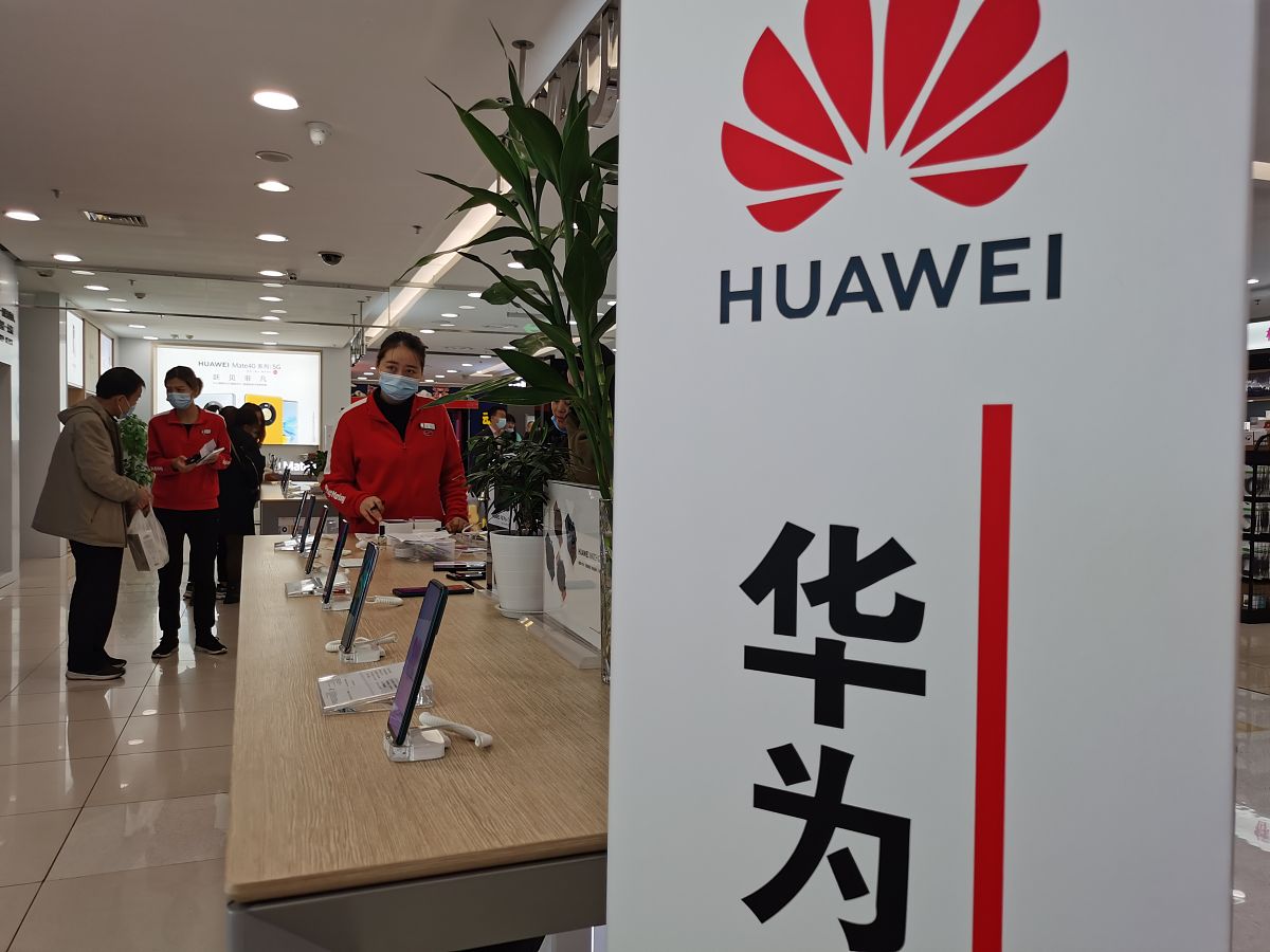 我用小米就没有用华为更爱国嘛