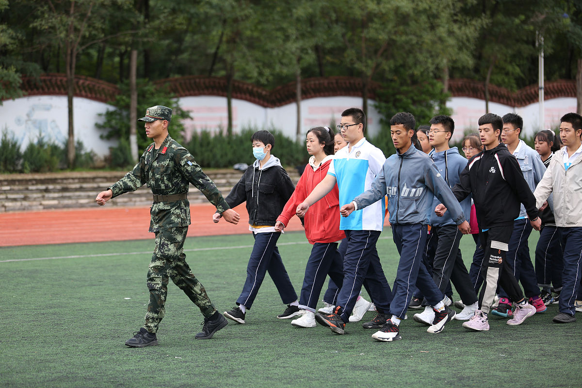 红河职高和中专学校区别：职业教育的优势