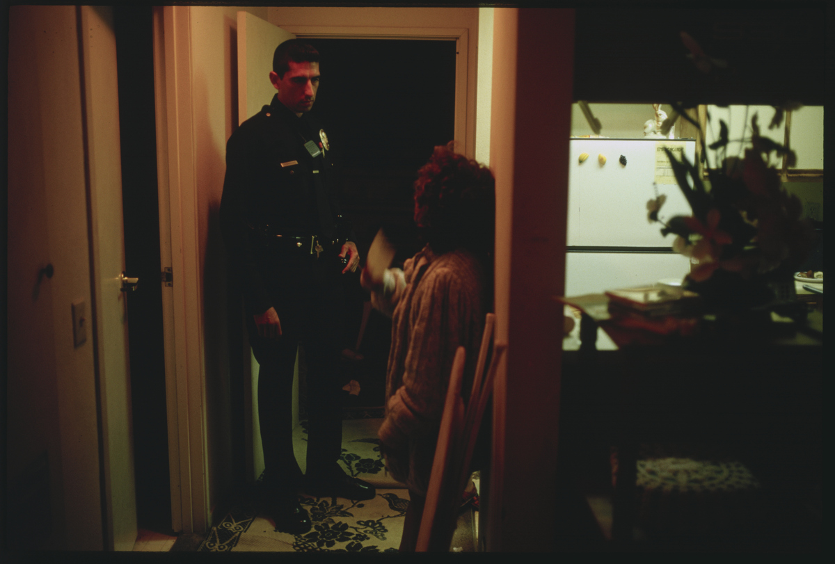 2012年的《宵禁》curfew