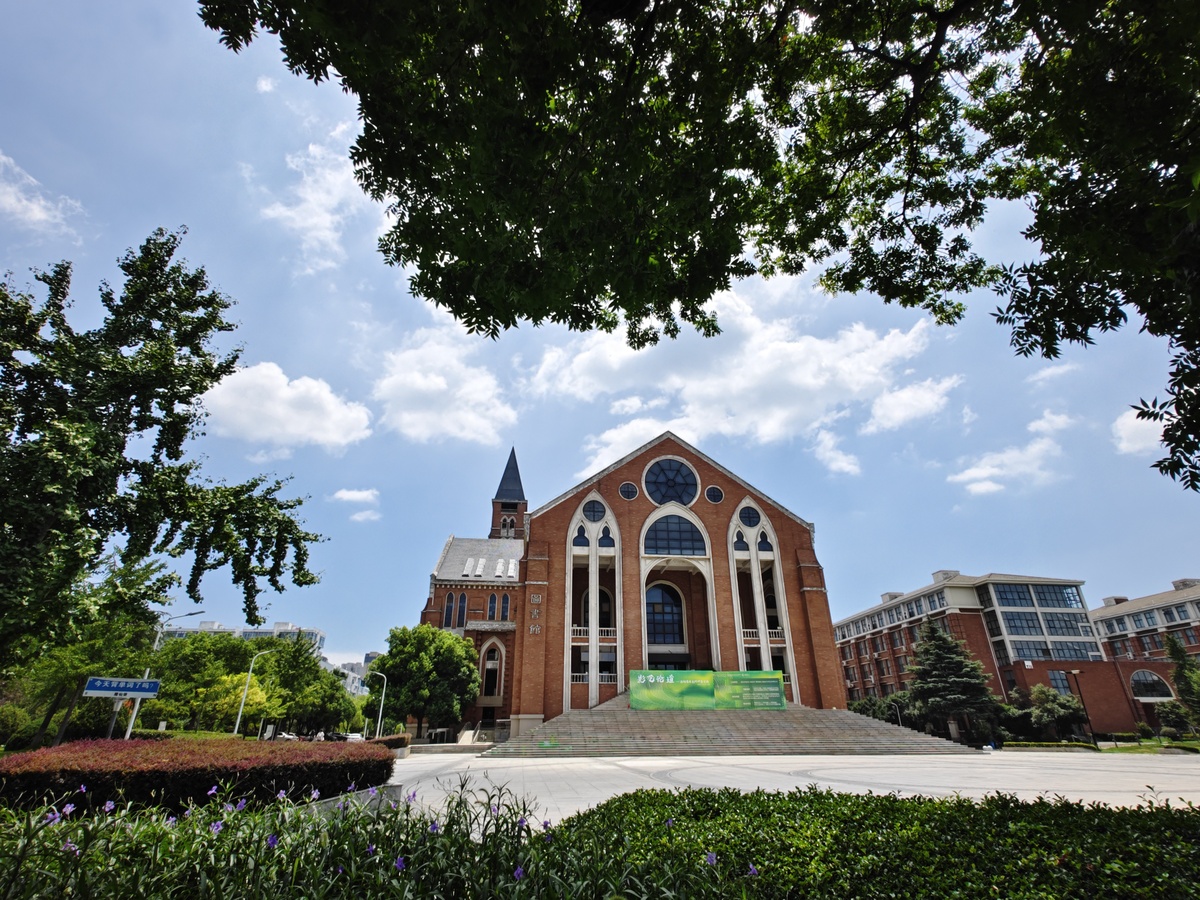 上海西外外国语学校：一流的国际化教育