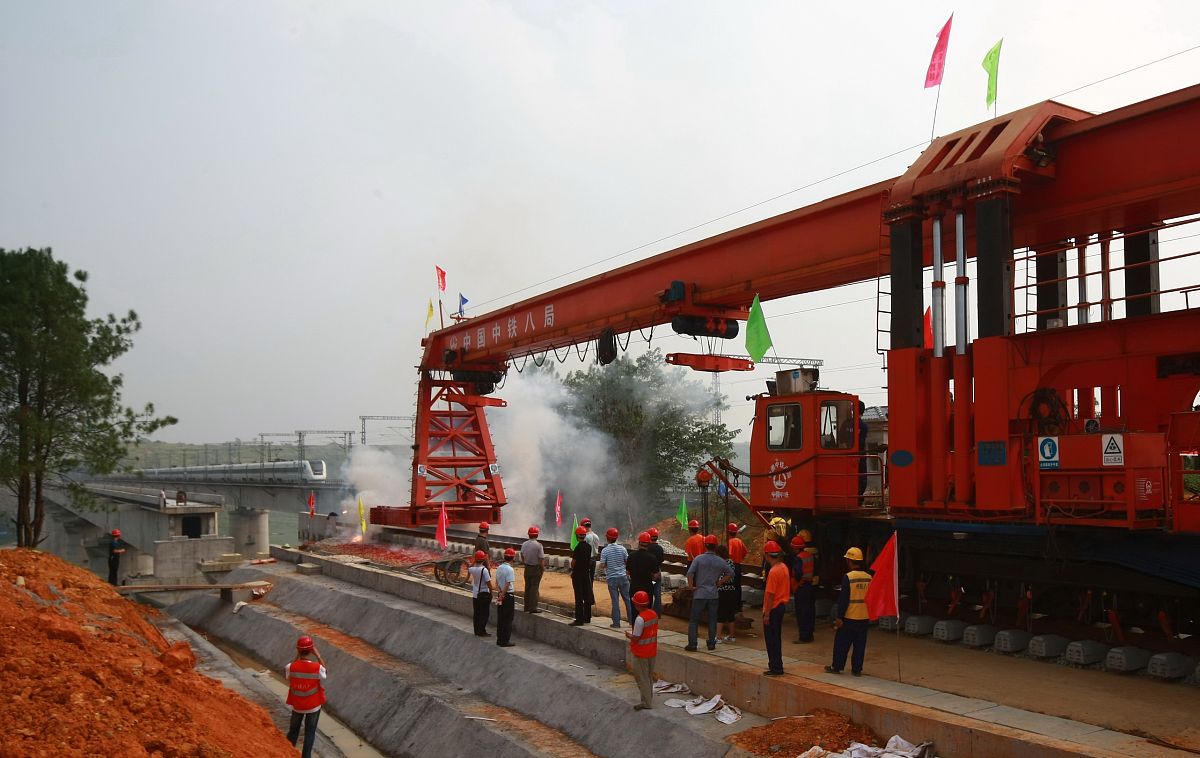 四川遂宁建筑施工总承包二级资质转让：选择靠谱公司很重要
