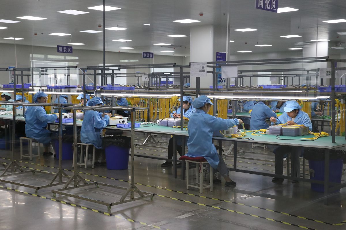 光电技术国外经典教材推荐：深入学习光学与光电子学