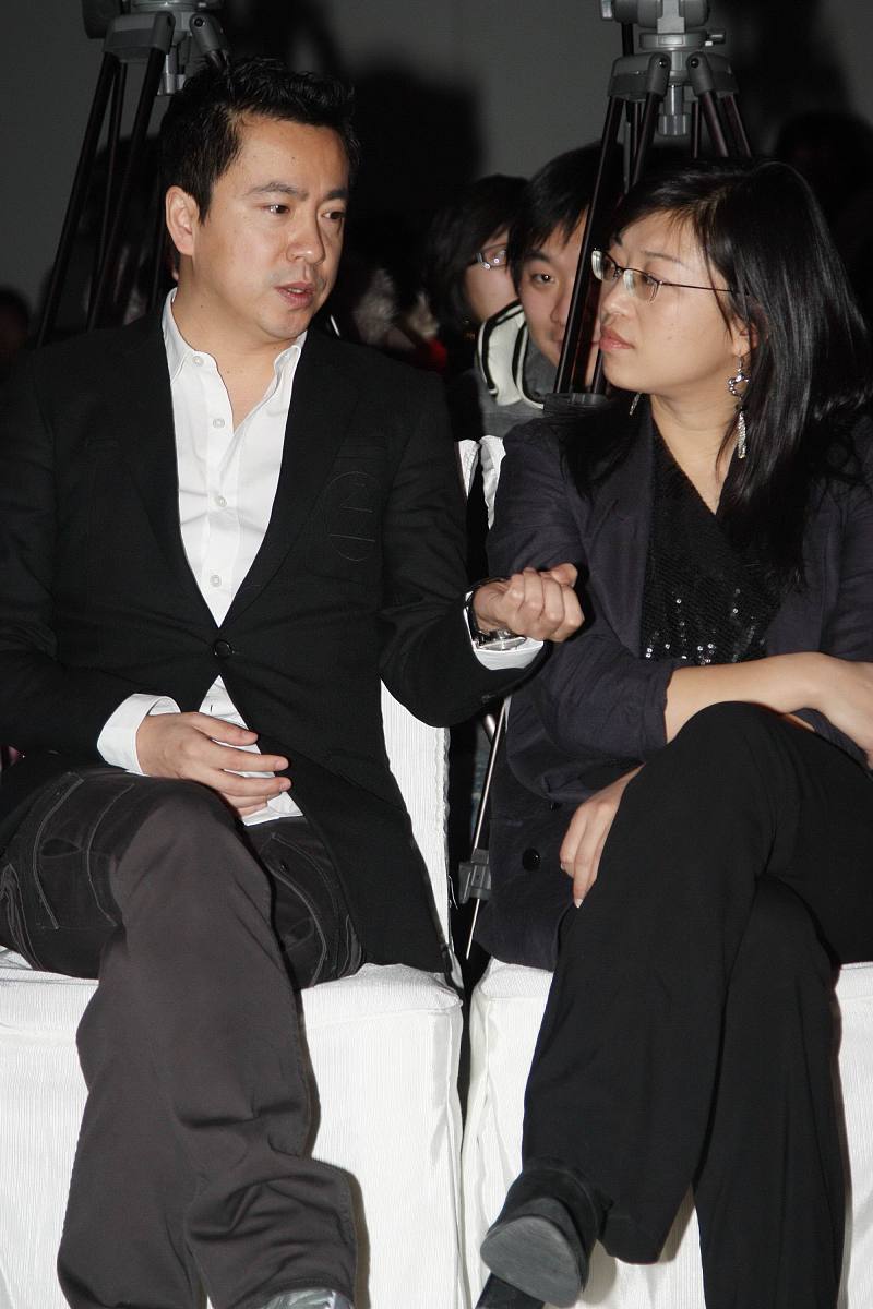 2010年1月18日,北京,电影《全城热恋》官网启动发布会.王中磊+++_+++