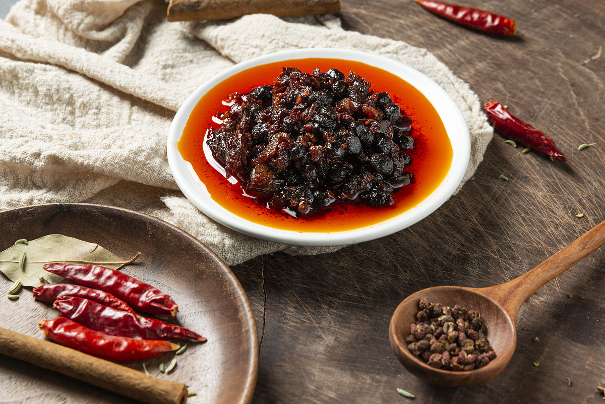 香辣牛肉酱的做法_香辣牛肉酱怎么做