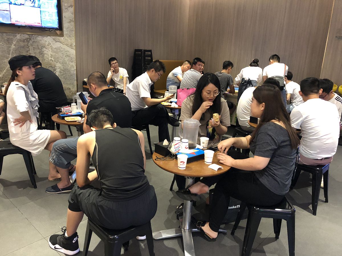 海底捞如何提高员工的工作积极性