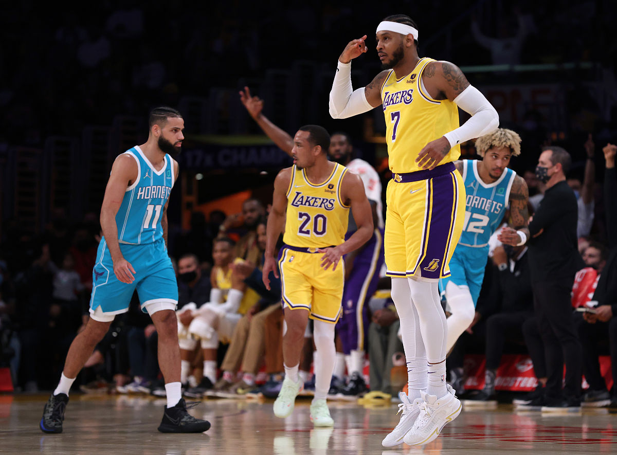 2021年11月8日,美国,21/22nba常规赛,夏洛特黄蜂123-126洛杉矶湖人.lo
