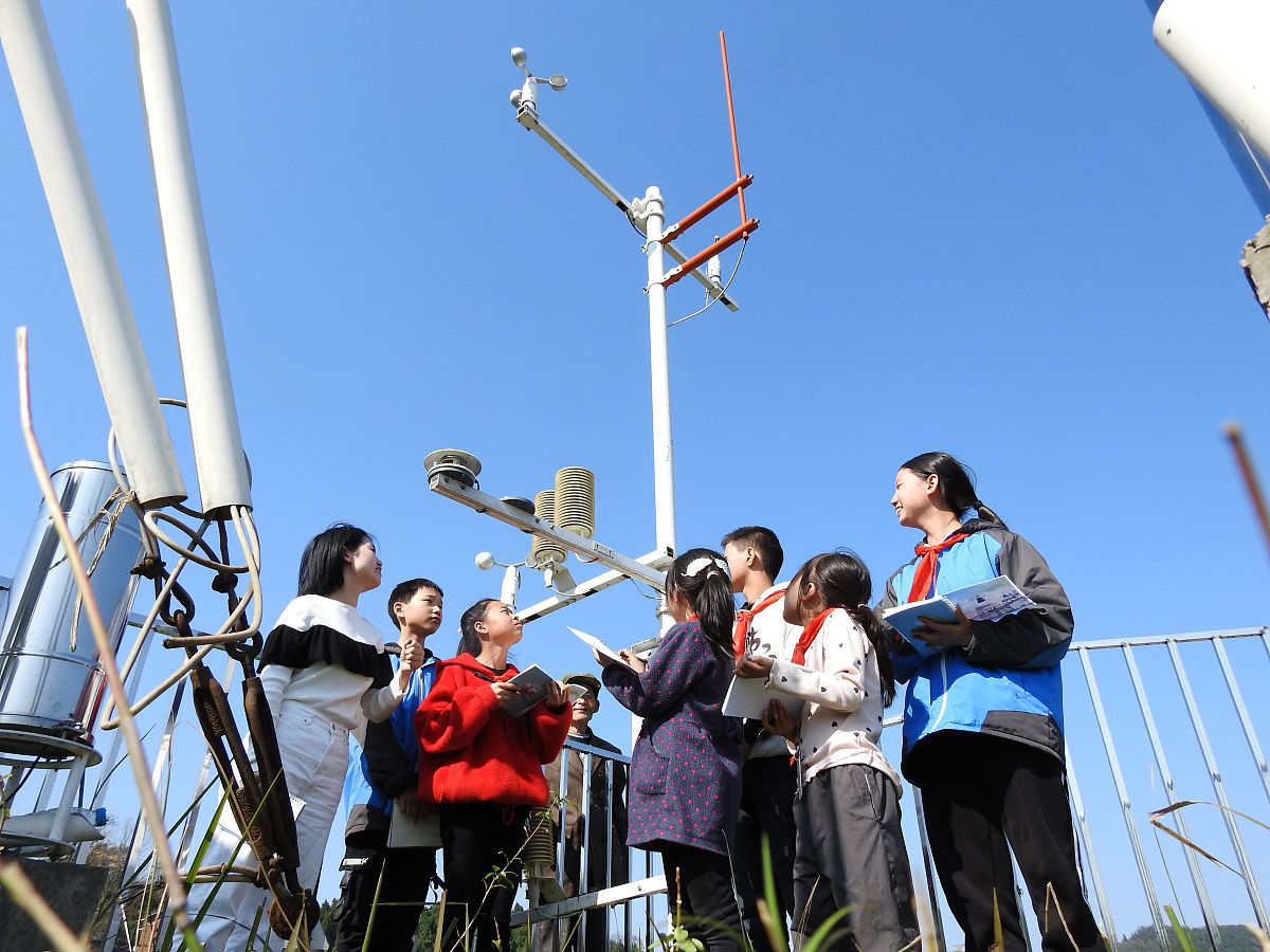 四川省贸易学校2020年招生简章 - 培养商务人才，成就美好未来