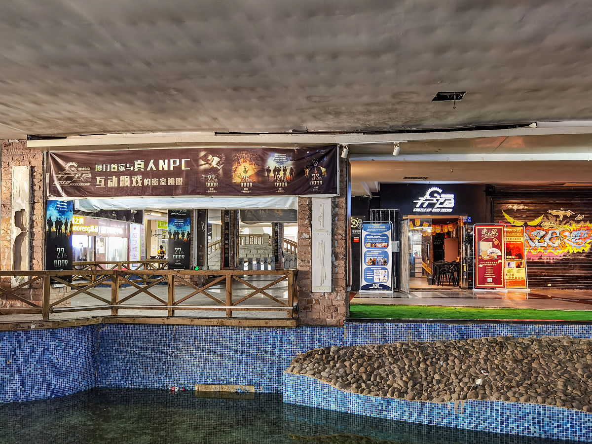 丢失的录像带中文版：沉浸式密室逃脱游戏，体验自由探索的乐趣