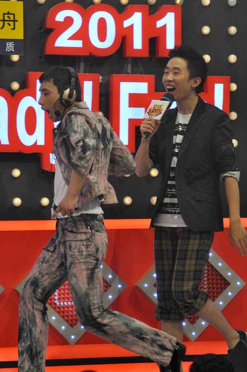 2011年5月26日,上海,搞笑综艺节目《谁是爆笑王》录制.杨迪+++_+++谁