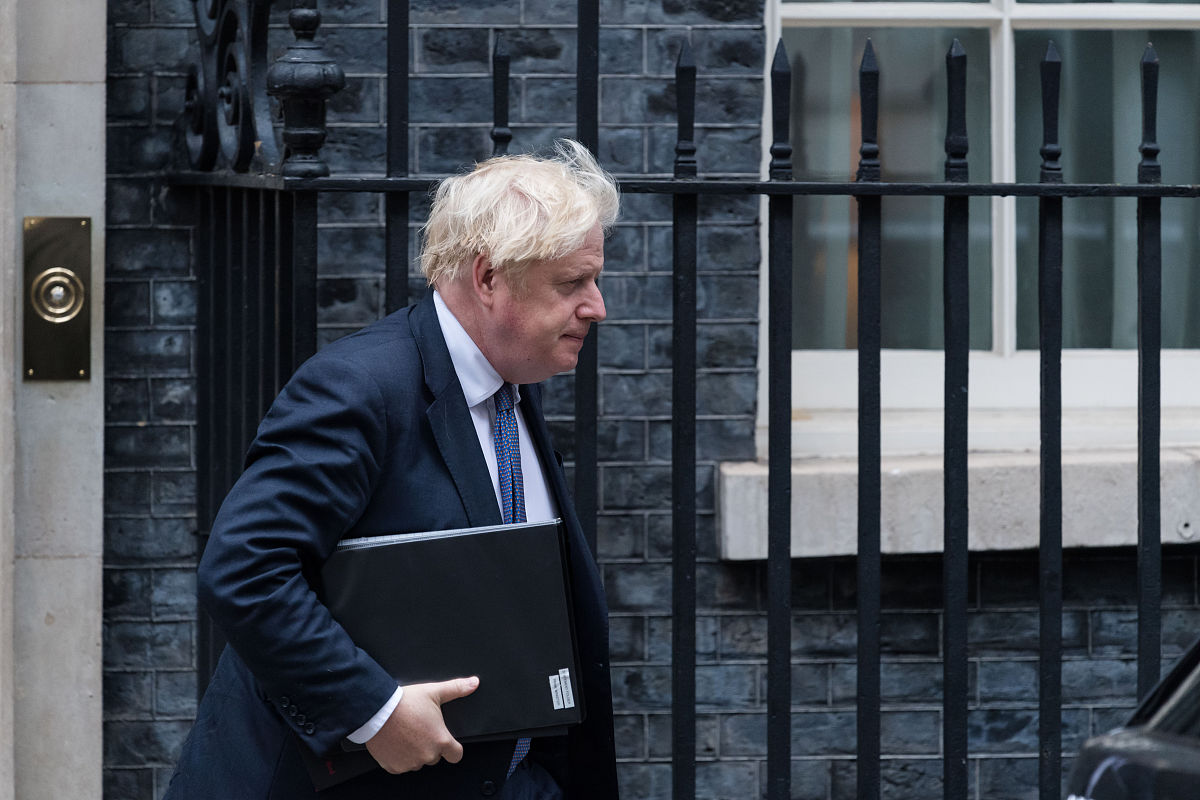 共赴这个词组的意思