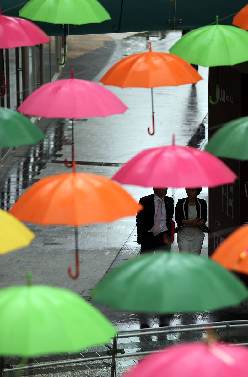 Rainy Day Blues: Why I Dislike Rainy Days in Guangzhou