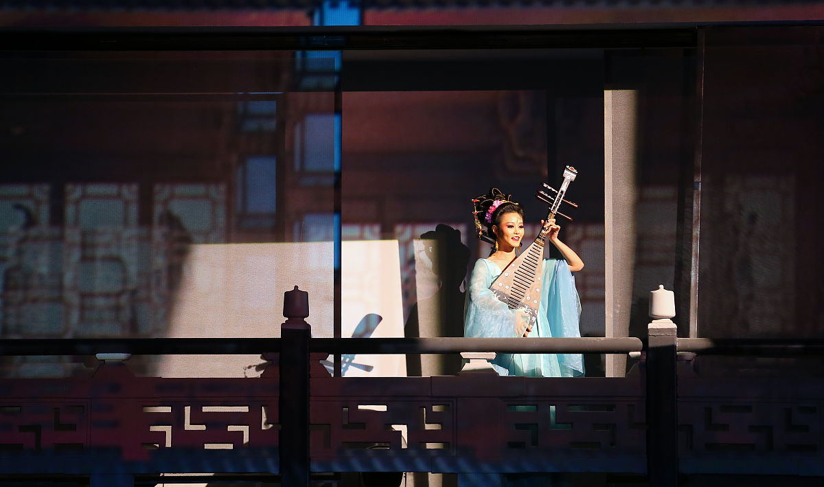 与君初相见，诗仙教你破冰语！