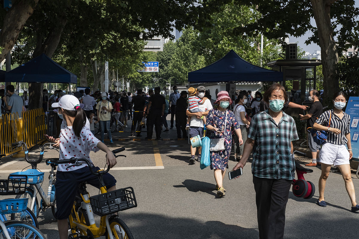 疫情过后全民开心了