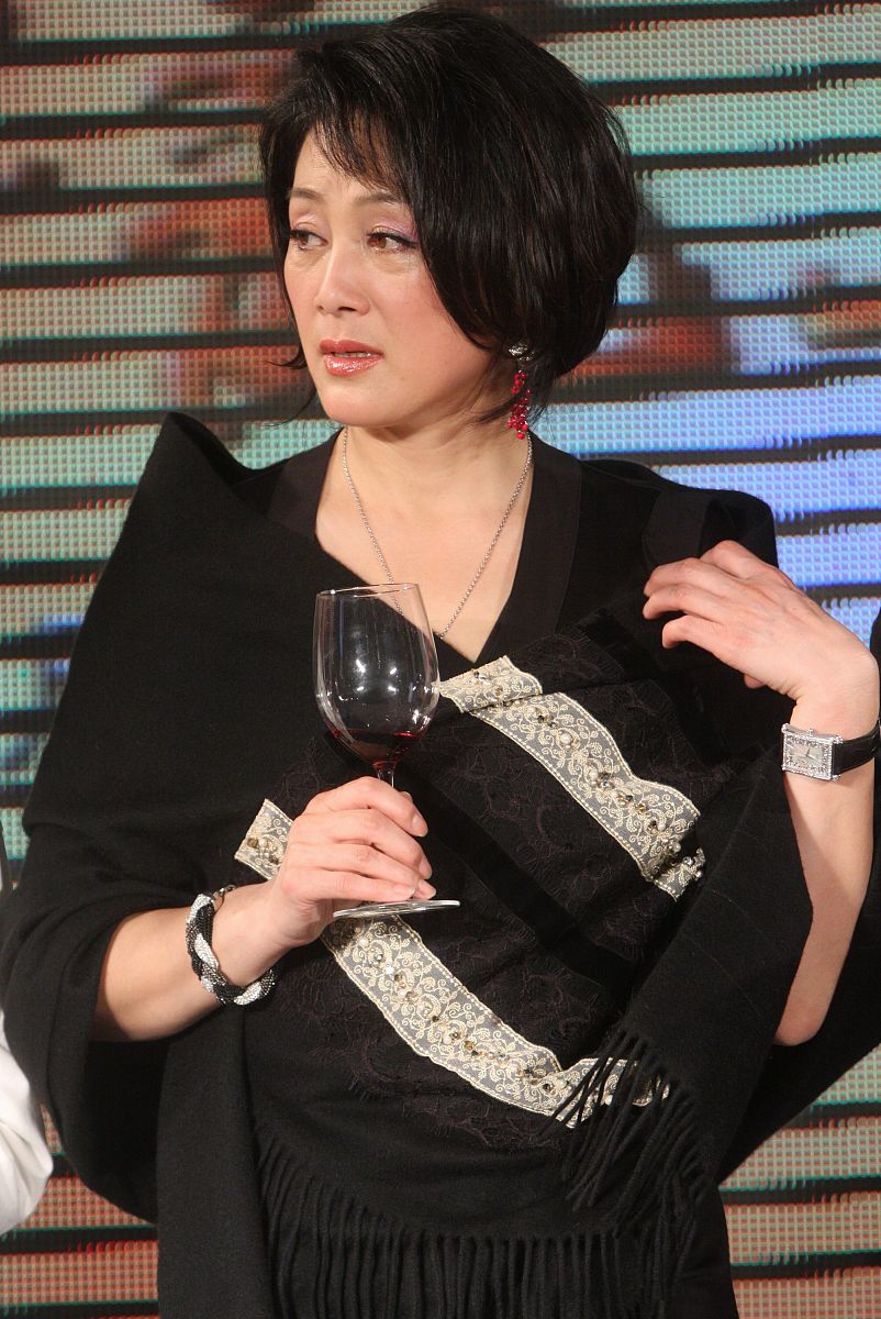 2011年2月18日,北京,电影《寻龙夺宝》官网启动.王姬+++_+++寻龙夺宝,
