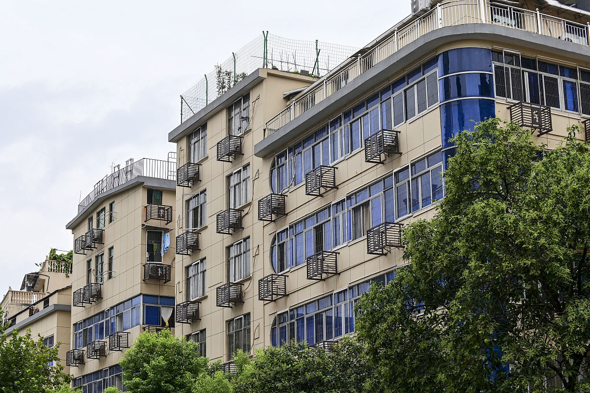 老旧小区改造：必要性、内容与影响因素