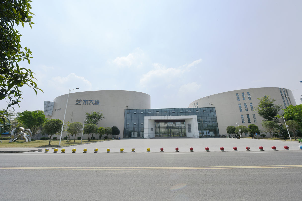 成都2021年电子商务专业就业最佳选择 - 成都信息工程大学推荐