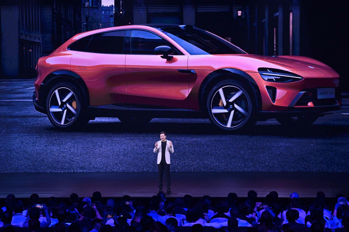 特斯拉Model Y 上海车展亮相！性能强劲，科技感十足！