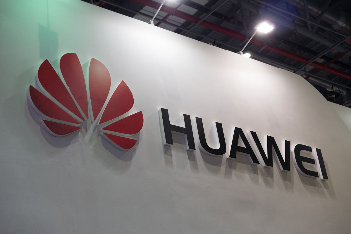 荣耀和华为关系：子品牌荣耀的优势与发展