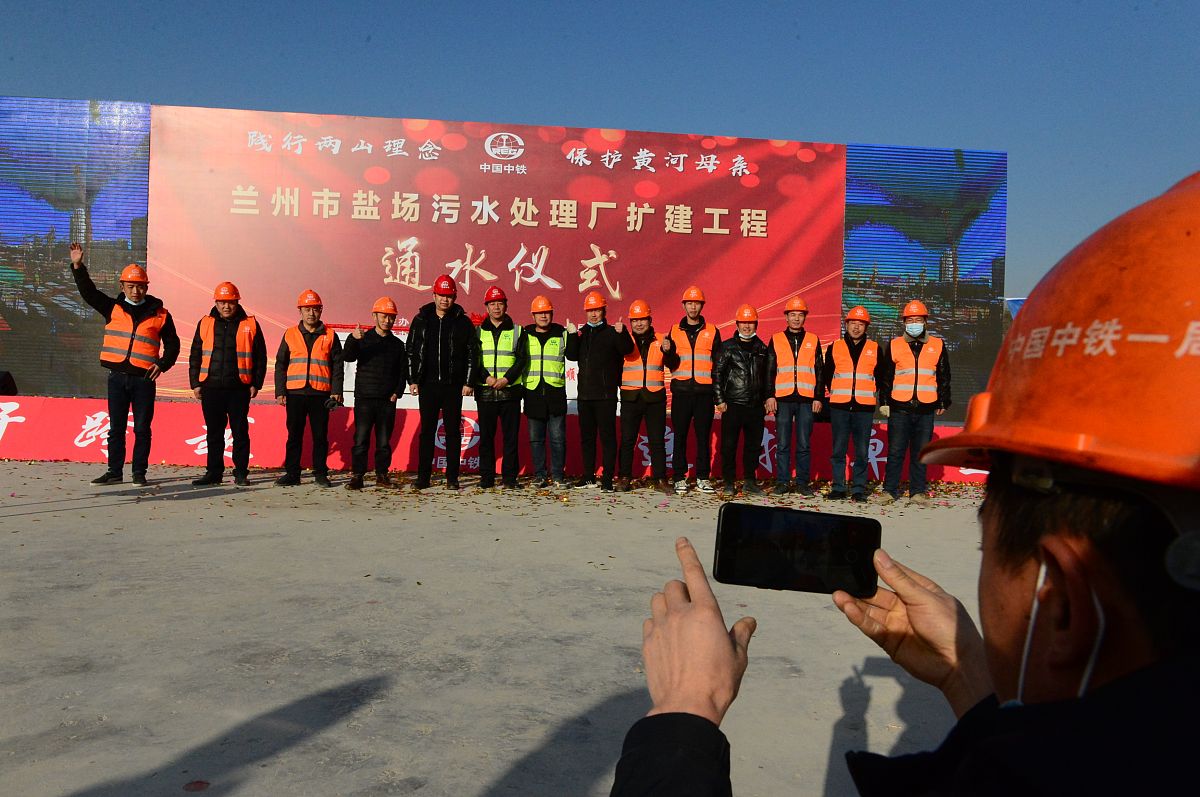 运用质量管理的理论与方法对徐明高速公路进行写作