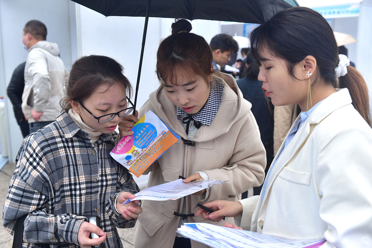 四川师范幼师学校招生：办学质量与招生政策