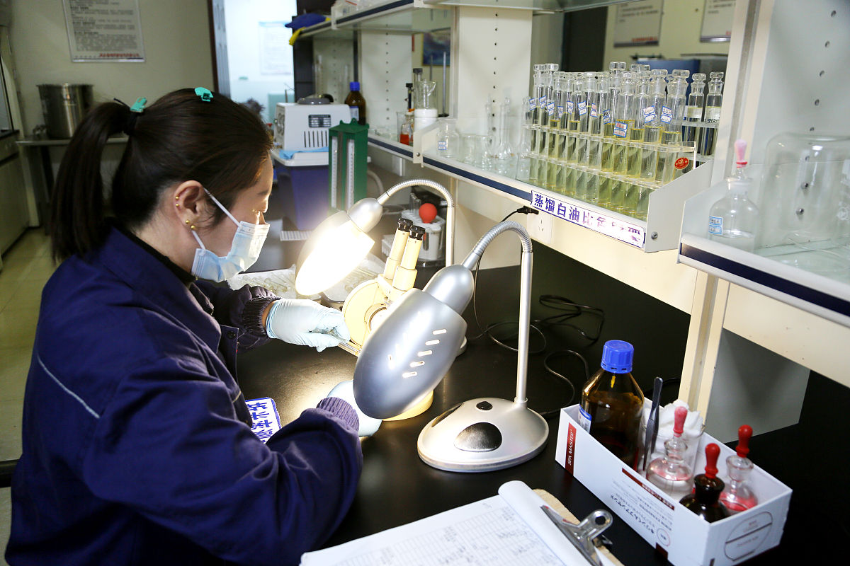 在食药局化学检验科实习其社会实践活动内容怎么写