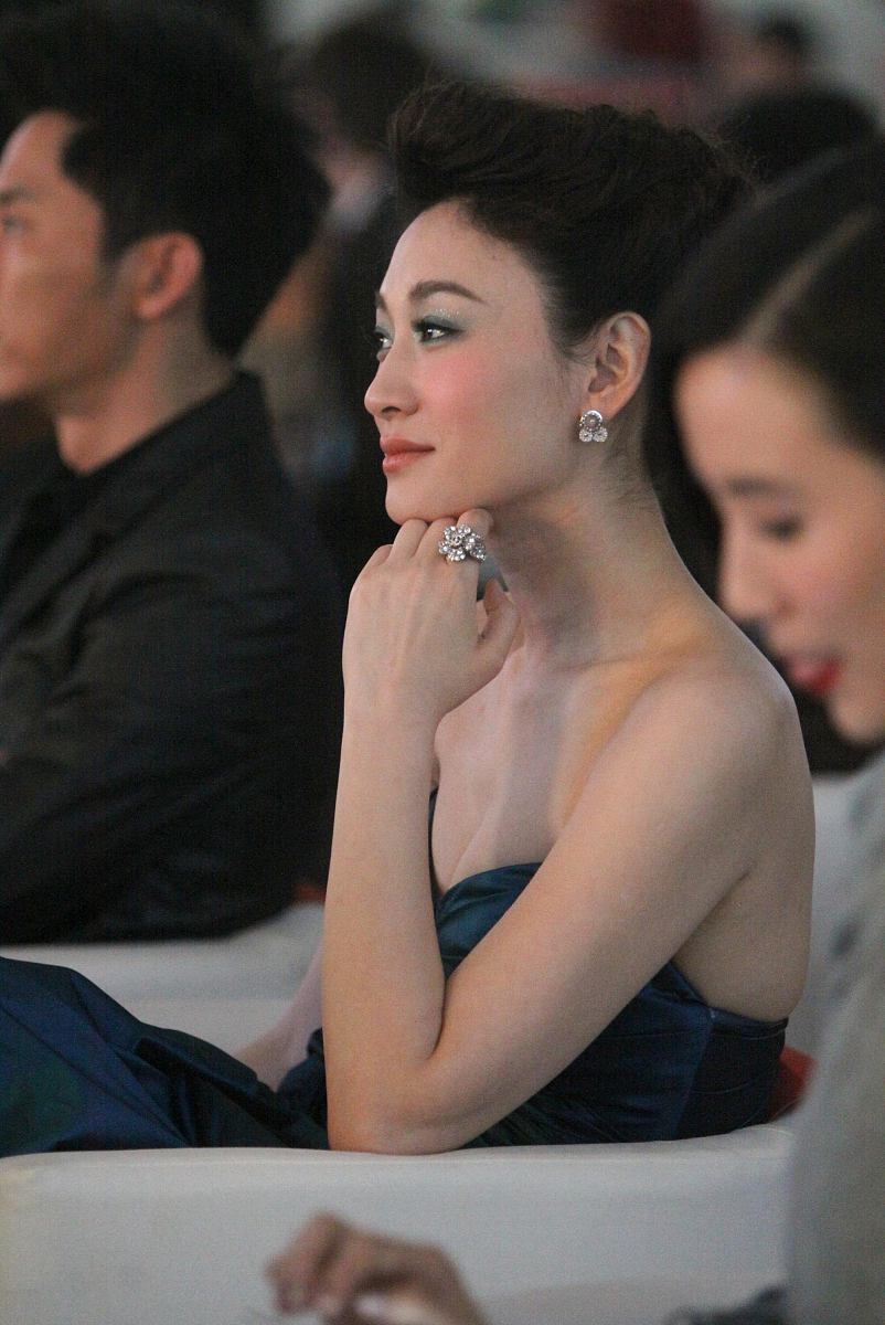 2011年1月8日,北京,中国影响2010时尚大典.李小冉+++_+++花絮,中国影