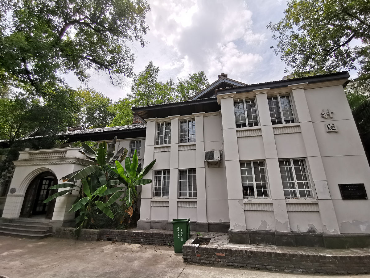 武汉美术学校会计怎么样？招生条件有哪些