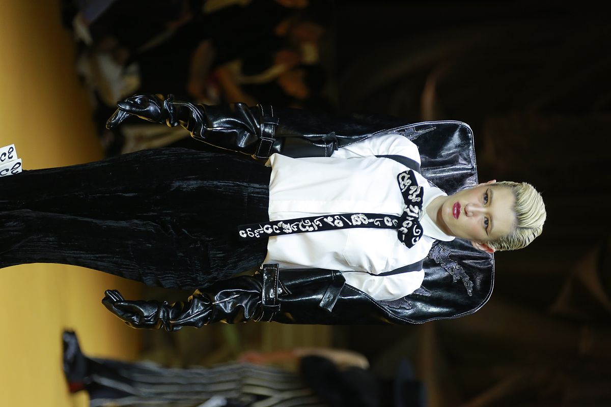 不上班怎么可耻吗