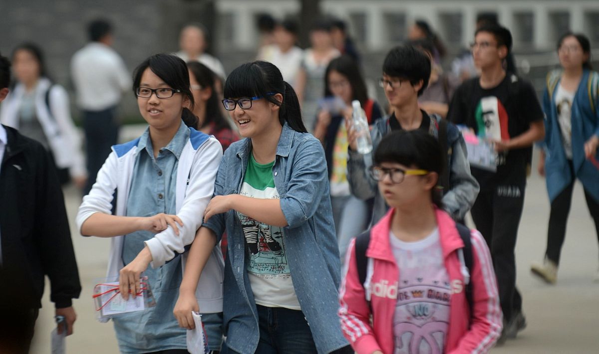 初中女生读什么职高好？选择指南与建议