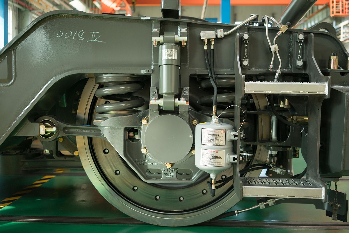 船舶操纵中的备车：保障航行安全的关键